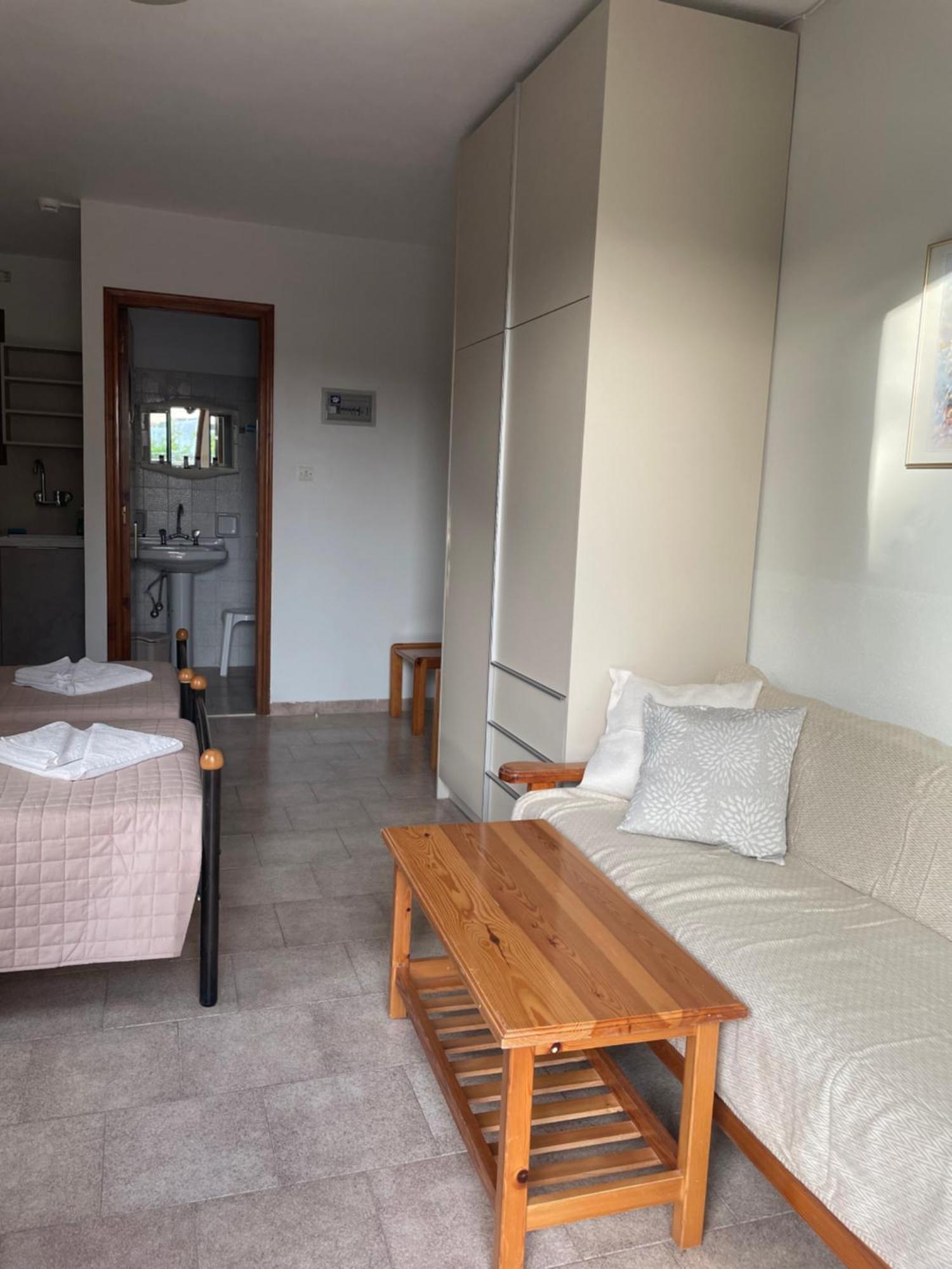 Vasilikos Apartments Paralia Agias Foteinis Extérieur photo